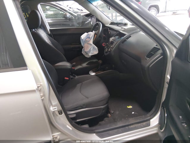 2011 Kia Soul + მანქანა იყიდება აუქციონზე, vin: KNDJT2A27B7310373, აუქციონის ნომერი: 45657809