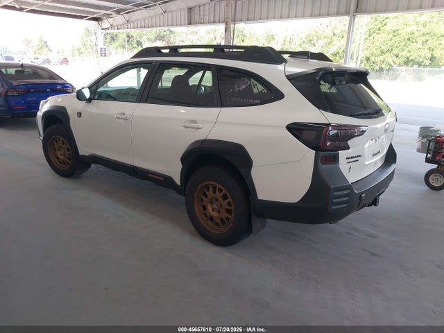 Продаж на аукціоні авто 2022 Subaru Outback Wilderness, vin: 4S4BTGUD7N3212854, номер лоту: 45657810