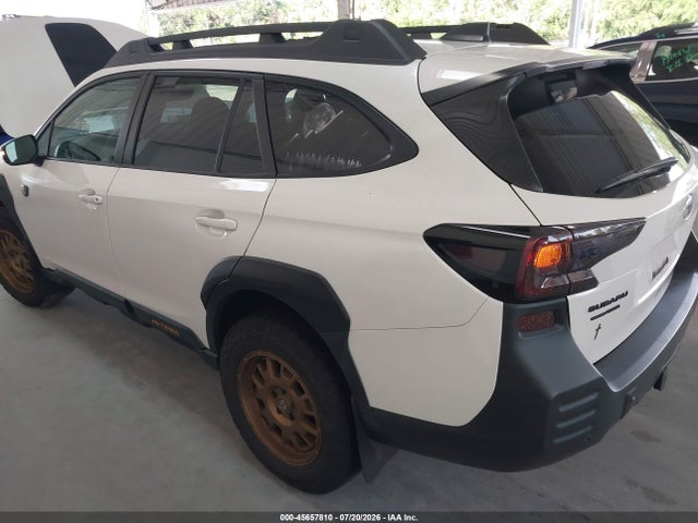 Продаж на аукціоні авто 2022 Subaru Outback Wilderness, vin: 4S4BTGUD7N3212854, номер лоту: 45657810
