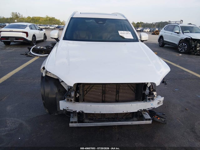 Продаж на аукціоні авто 2024 Volvo Xc90 B5 Plus Bright Theme, vin: YV4L12PEXR1226994, номер лоту: 45657853