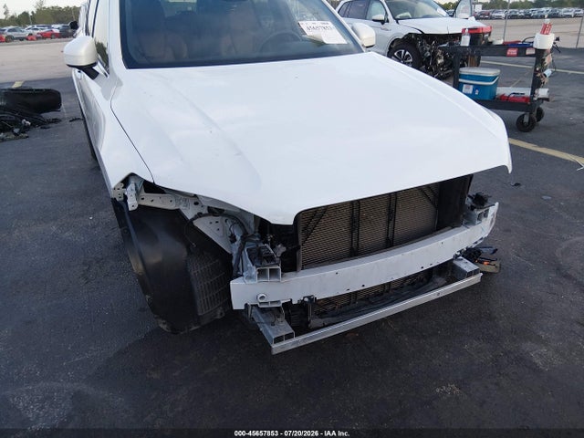 Продаж на аукціоні авто 2024 Volvo Xc90 B5 Plus Bright Theme, vin: YV4L12PEXR1226994, номер лоту: 45657853