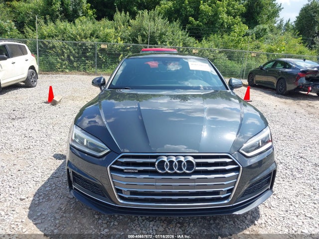 WAUENCF53JA061136 Audi A5 2.0t Premium