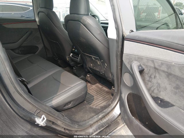 45657878 :رقم المزاد ، 7SAYGDED0TF401476 vin ، 2026 Tesla Model Y Rwd مزاد بيع