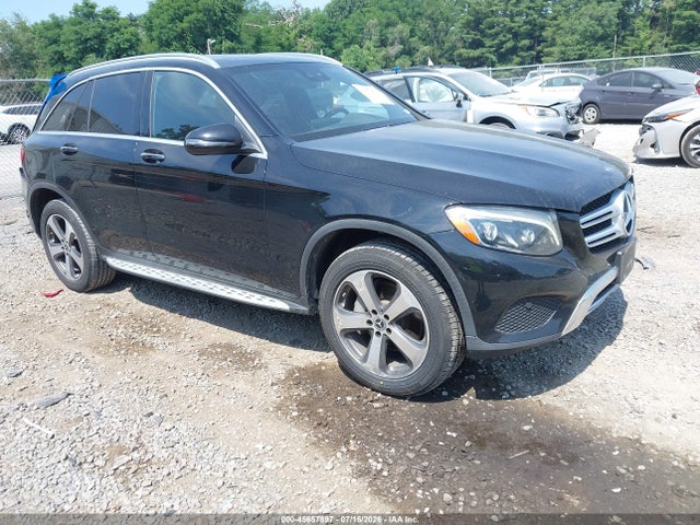 45657897 :رقم المزاد ، WDC0G4KB3JV102053 vin ، 2018 Mercedes-benz Glc 300 4matic مزاد بيع
