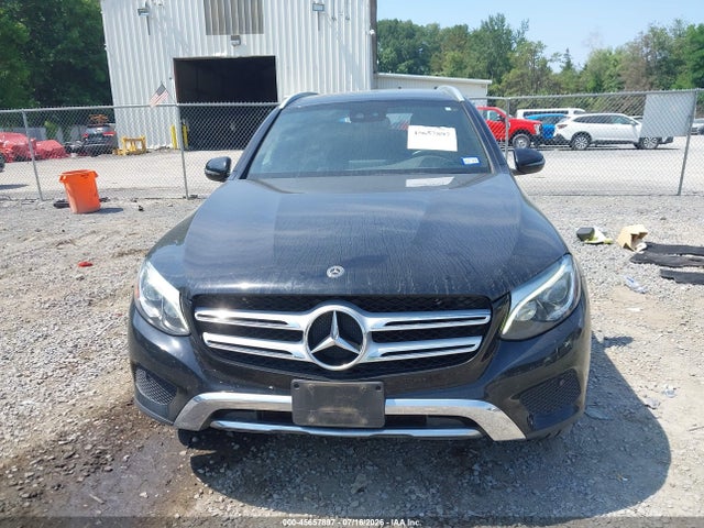 45657897 :رقم المزاد ، WDC0G4KB3JV102053 vin ، 2018 Mercedes-benz Glc 300 4matic مزاد بيع