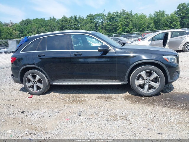 45657897 :رقم المزاد ، WDC0G4KB3JV102053 vin ، 2018 Mercedes-benz Glc 300 4matic مزاد بيع