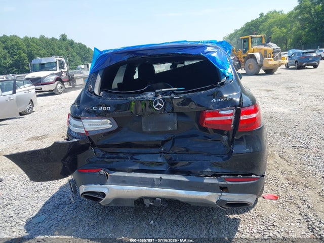 45657897 :رقم المزاد ، WDC0G4KB3JV102053 vin ، 2018 Mercedes-benz Glc 300 4matic مزاد بيع