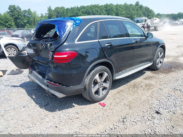 45657897 :رقم المزاد ، WDC0G4KB3JV102053 vin ، 2018 Mercedes-benz Glc 300 4matic مزاد بيع