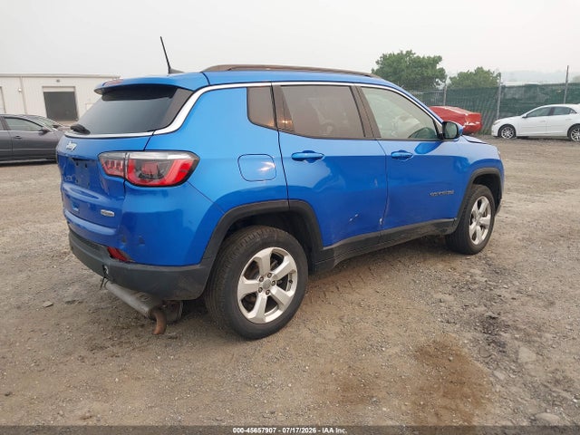45657907 :رقم المزاد ، 3C4NJDBB0JT485298 vin ، 2018 Jeep Compass Latitude 4x4 مزاد بيع