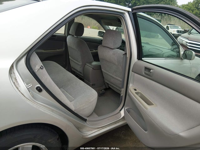 Продаж на аукціоні авто 2003 Toyota Camry Le V6, vin: 4T1BF32K33U046843, номер лоту: 45657981