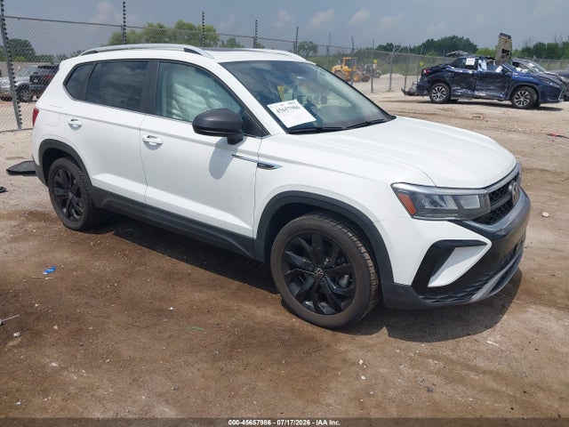 Продажа на аукционе авто 2022 Volkswagen Taos 1.5t Se, vin: 3VVPX7B22NM013050, номер лота: 45657986
