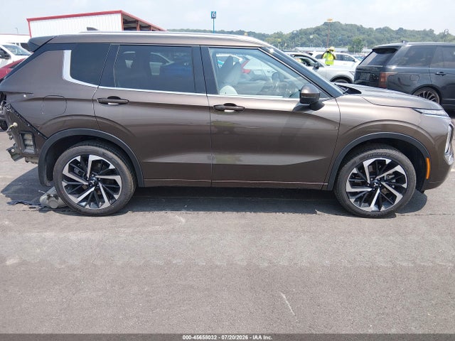 45658032 :رقم المزاد ، JA4J3VA81NZ086882 vin ، 2022 Mitsubishi Outlander Sel 2.5 2wd/sel Special Edition 2wd مزاد بيع