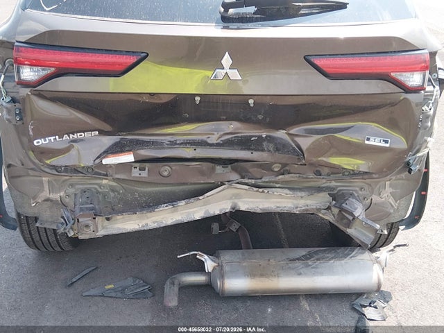 45658032 :رقم المزاد ، JA4J3VA81NZ086882 vin ، 2022 Mitsubishi Outlander Sel 2.5 2wd/sel Special Edition 2wd مزاد بيع