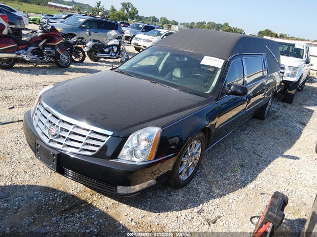 45658031 :رقم المزاد ، 1GE7K9C60BU600498 vin ، 2011 Cadillac Dts Professional Limousine مزاد بيع