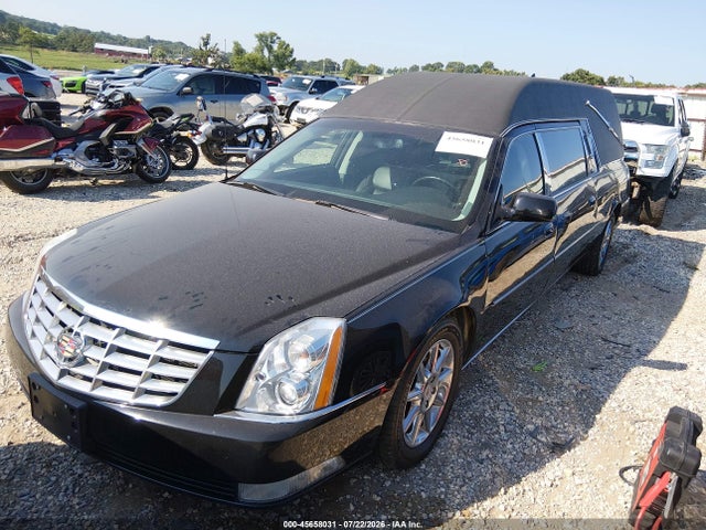 45658031 :رقم المزاد ، 1GE7K9C60BU600498 vin ، 2011 Cadillac Dts Professional Limousine مزاد بيع
