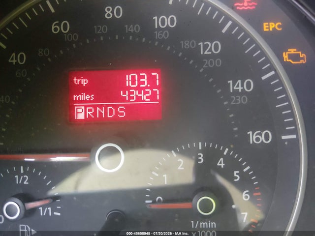 45658045 :رقم المزاد ، 3VWPF31Y38M400465 vin ، 2008 Volkswagen New Beetle S مزاد بيع