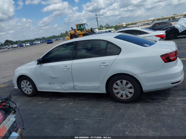 Продажа на аукционе авто 2016 Volkswagen Jetta 1.4t S, vin: 3VW167AJ9GM301132, номер лота: 45658055