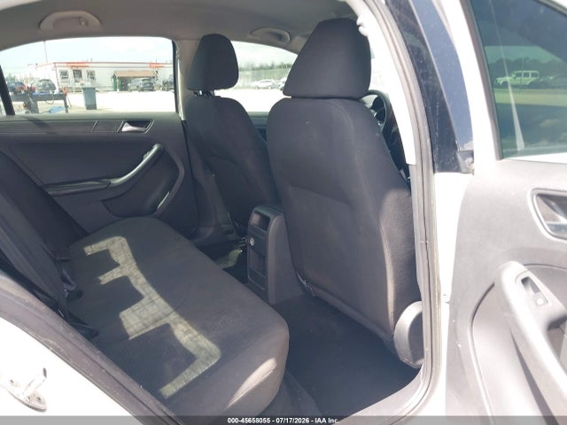 Продажа на аукционе авто 2016 Volkswagen Jetta 1.4t S, vin: 3VW167AJ9GM301132, номер лота: 45658055