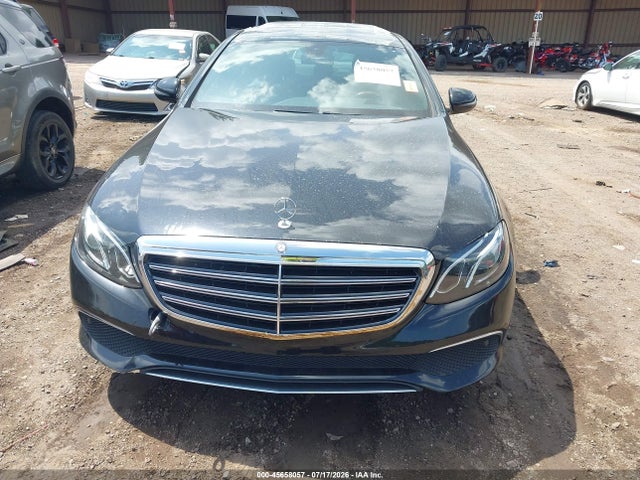 Продаж на аукціоні авто 2017 Mercedes-benz E 300, vin: WDDZF4JB2HA082029, номер лоту: 45658057