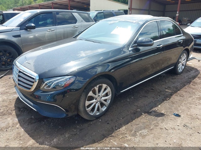 Продаж на аукціоні авто 2017 Mercedes-benz E 300, vin: WDDZF4JB2HA082029, номер лоту: 45658057