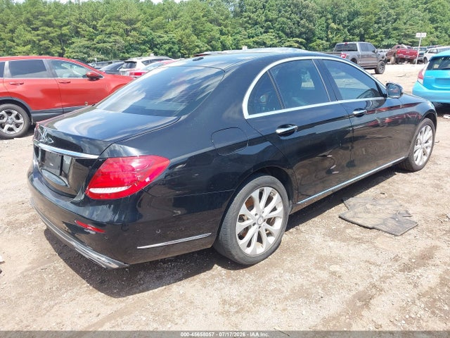 Продаж на аукціоні авто 2017 Mercedes-benz E 300, vin: WDDZF4JB2HA082029, номер лоту: 45658057