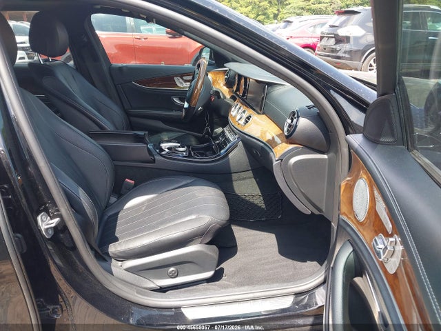 Продаж на аукціоні авто 2017 Mercedes-benz E 300, vin: WDDZF4JB2HA082029, номер лоту: 45658057