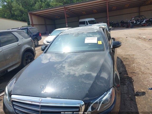 Продаж на аукціоні авто 2017 Mercedes-benz E 300, vin: WDDZF4JB2HA082029, номер лоту: 45658057