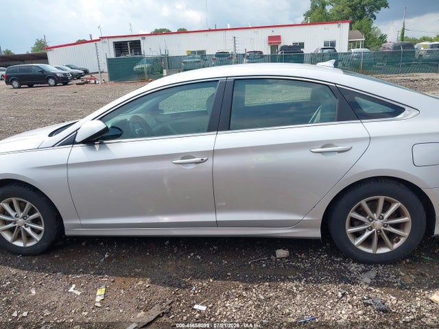 Продаж на аукціоні авто 2019 Hyundai Sonata Se, vin: 5NPE24AF6KH760918, номер лоту: 45658099