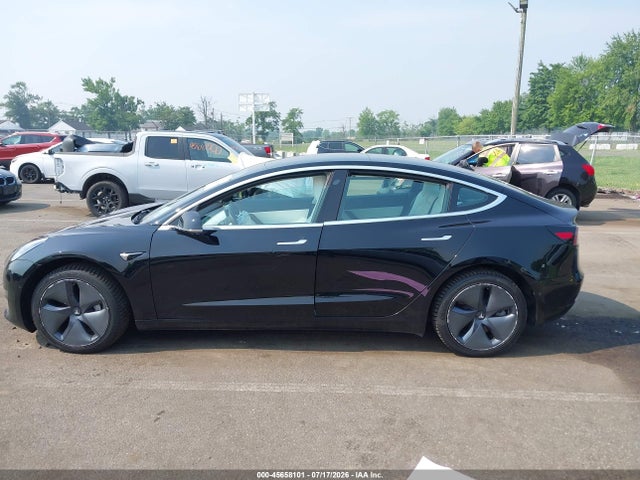 Tesla Model 3 Long Range Dual Motor All-wheel Drive 2020 5YJ3E1EB6LF742102 Image 13
