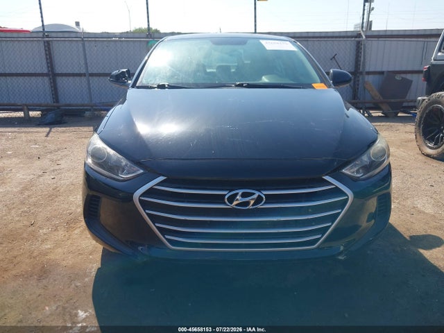 Продаж на аукціоні авто 2018 Hyundai Elantra Sel, vin: 5NPD84LFXJH232384, номер лоту: 45658153