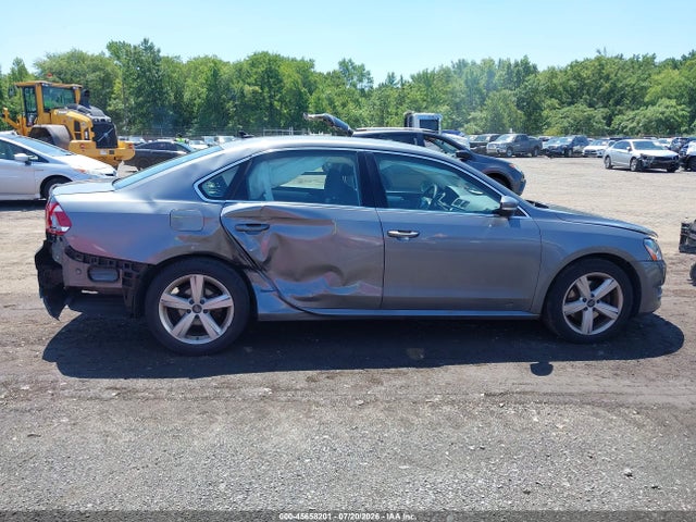 Aukcja sprzedaży 2013 Volkswagen Passat 2.5l Se, vin: 1VWBP7A37DC119980, numer aukcji: 45658201