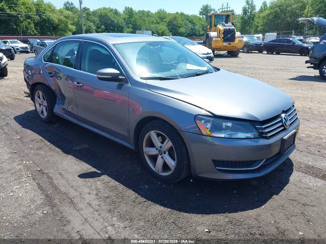 Aukcja sprzedaży 2013 Volkswagen Passat 2.5l Se, vin: 1VWBP7A37DC119980, numer aukcji: 45658201