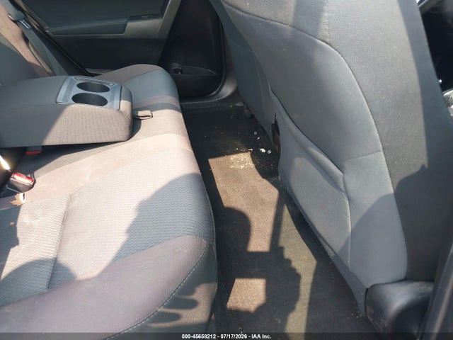 45658212 :رقم المزاد ، 5YFBURHE8JP744647 vin ، 2018 Toyota Corolla Le مزاد بيع