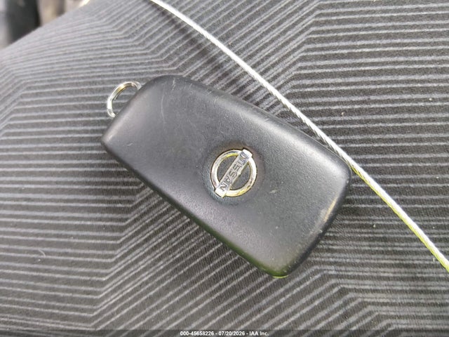 Nissan ROGUE S 2015 KNMAT2MV4FP580933 Image 11