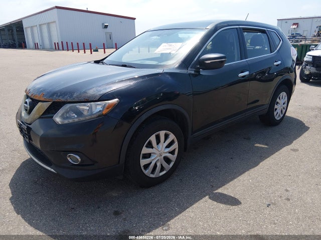 Nissan ROGUE S 2015 KNMAT2MV4FP580933 Image 2