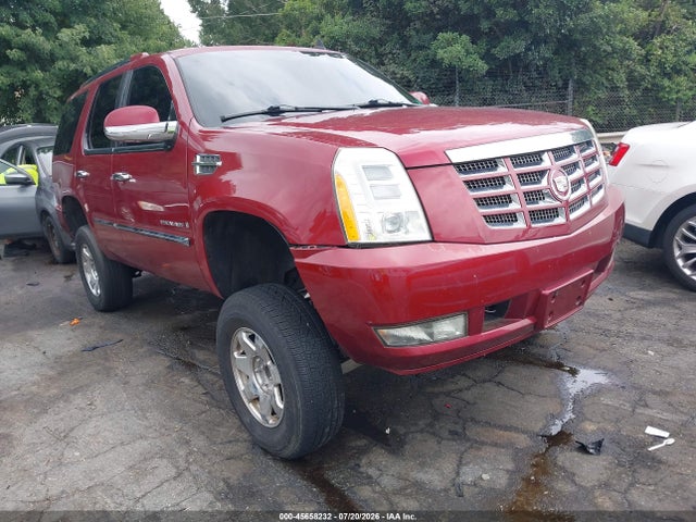 Продажа на аукционе авто 2008 Cadillac Escalade, vin: 1GYFK638X8R269648, номер лота: 45658232