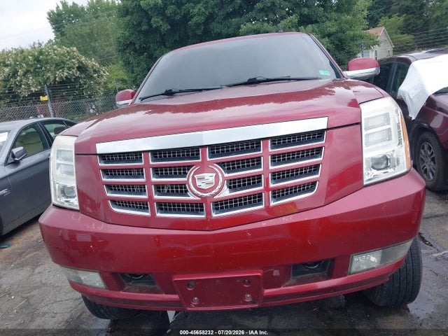 Продажа на аукционе авто 2008 Cadillac Escalade, vin: 1GYFK638X8R269648, номер лота: 45658232