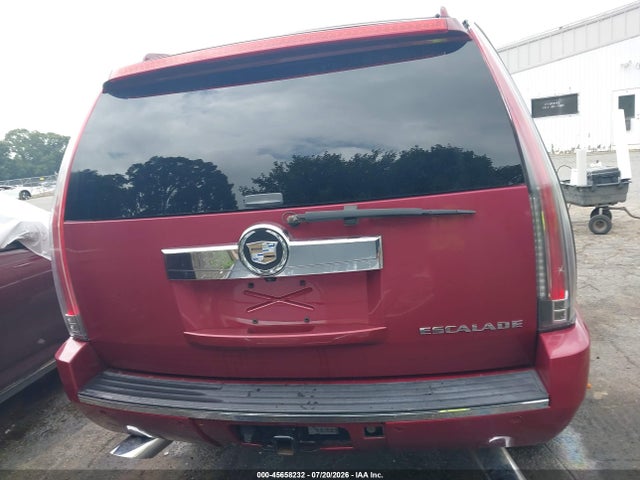 Продажа на аукционе авто 2008 Cadillac Escalade, vin: 1GYFK638X8R269648, номер лота: 45658232