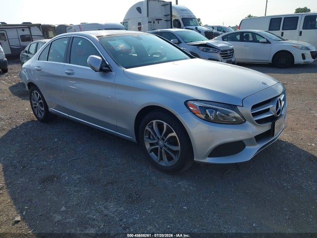Auction sale of the 2016 Mercedes-benz C 300 4matic, vin: 55SWF4KB3GU109674, lot number: 45658261