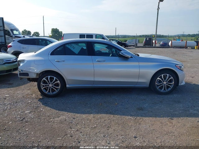 2016 Mercedes-benz C 300 4matic მანქანა იყიდება აუქციონზე, vin: 55SWF4KB3GU109674, აუქციონის ნომერი: 45658261