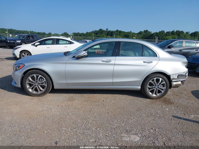 2016 Mercedes-benz C 300 4matic მანქანა იყიდება აუქციონზე, vin: 55SWF4KB3GU109674, აუქციონის ნომერი: 45658261