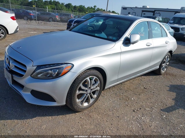 2016 Mercedes-benz C 300 4matic მანქანა იყიდება აუქციონზე, vin: 55SWF4KB3GU109674, აუქციონის ნომერი: 45658261