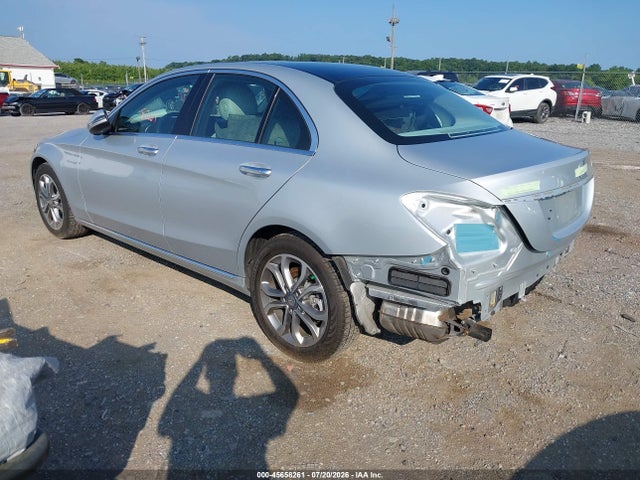 2016 Mercedes-benz C 300 4matic მანქანა იყიდება აუქციონზე, vin: 55SWF4KB3GU109674, აუქციონის ნომერი: 45658261