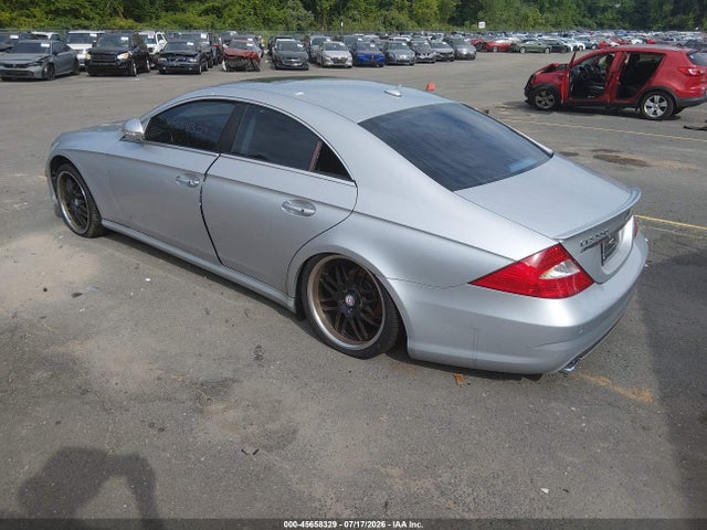 45658329 :رقم المزاد ، WDDDJ72X28A132688 vin ، 2008 Mercedes-benz Cls 550 مزاد بيع