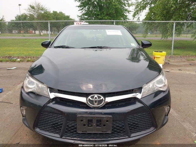 2017 Toyota Camry Se მანქანა იყიდება აუქციონზე, vin: 4T1BF1FK7HU322267, აუქციონის ნომერი: 45658343