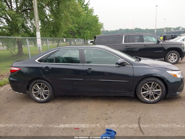 2017 Toyota Camry Se მანქანა იყიდება აუქციონზე, vin: 4T1BF1FK7HU322267, აუქციონის ნომერი: 45658343