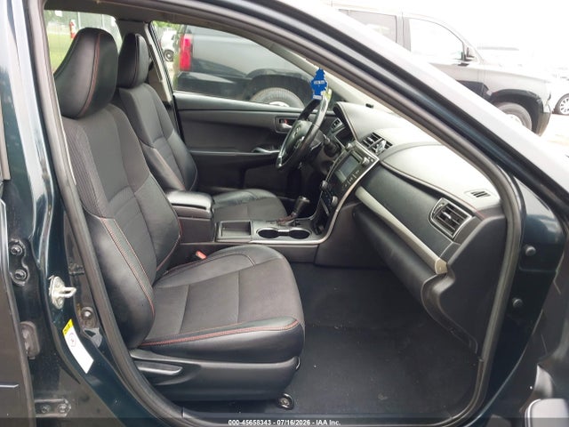 2017 Toyota Camry Se მანქანა იყიდება აუქციონზე, vin: 4T1BF1FK7HU322267, აუქციონის ნომერი: 45658343