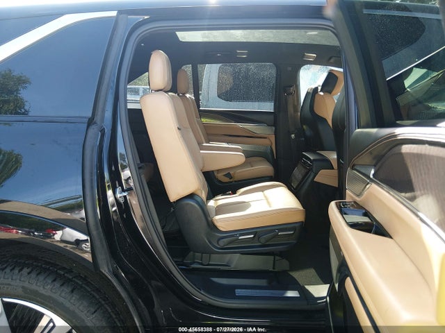 Продаж на аукціоні авто 2025 Cadillac Escalade Iq Luxury 2 Awd, vin: 1GYTEDKLXSU101789, номер лоту: 45658388