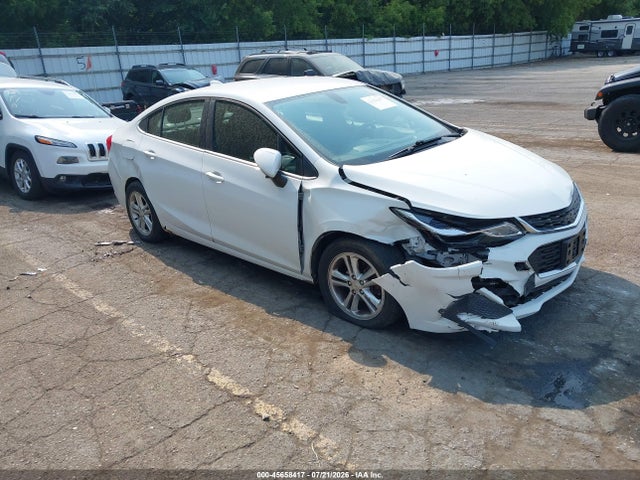 Продаж на аукціоні авто 2018 Chevrolet Cruze Lt Auto, vin: 1G1BE5SM5J7192816, номер лоту: 45658417