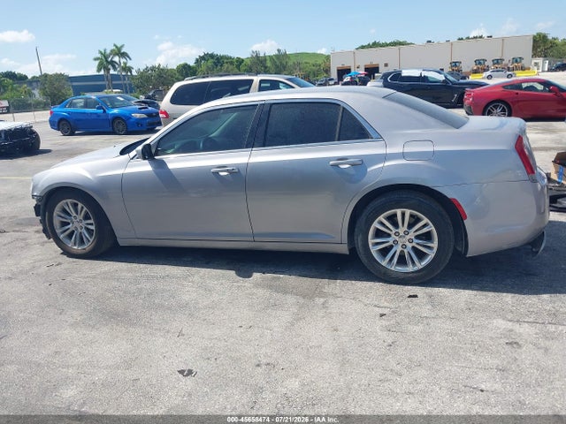 Aukcja sprzedaży 2017 Chrysler 300 Limited, vin: 2C3CCAAG8HH512025, numer aukcji: 45658474
